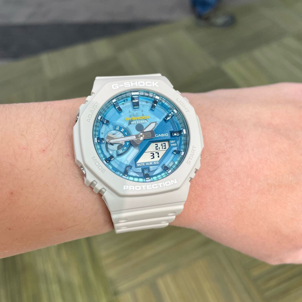 Men's Casio G-Shock Oasis of Day and Night Watch |GA-2100AS-5AJF